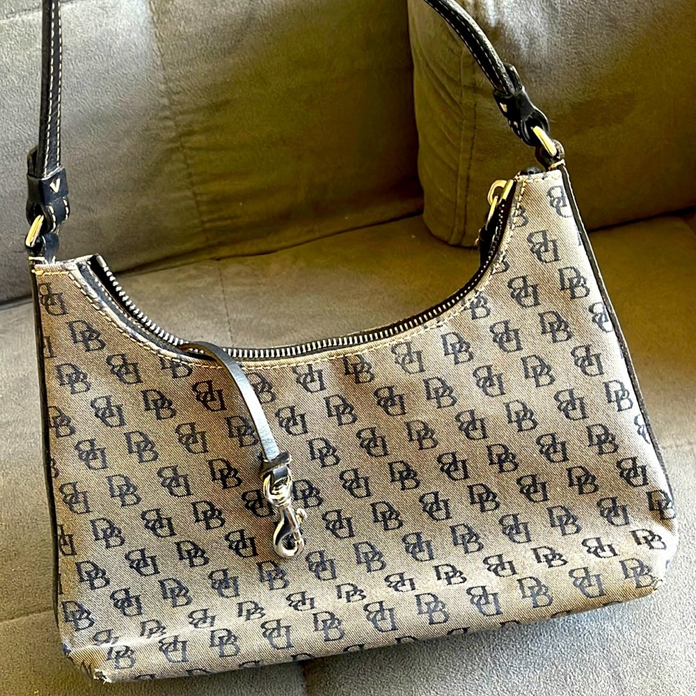 Vintage Dooney & Burke bag